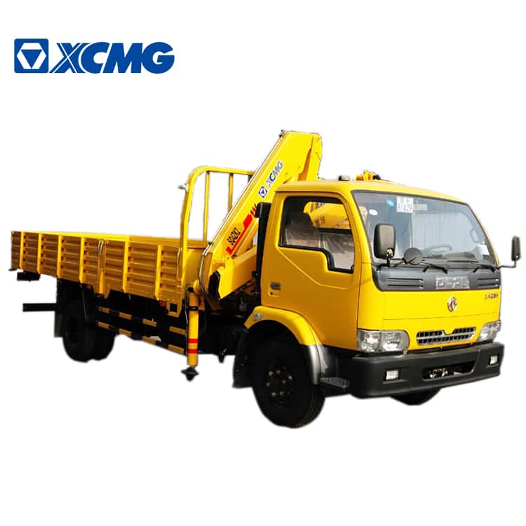 XCMG Official SQ3.2ZK1 3.2 ton mini folding crane truck with crane for sale